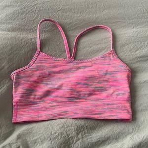 pink sports bra